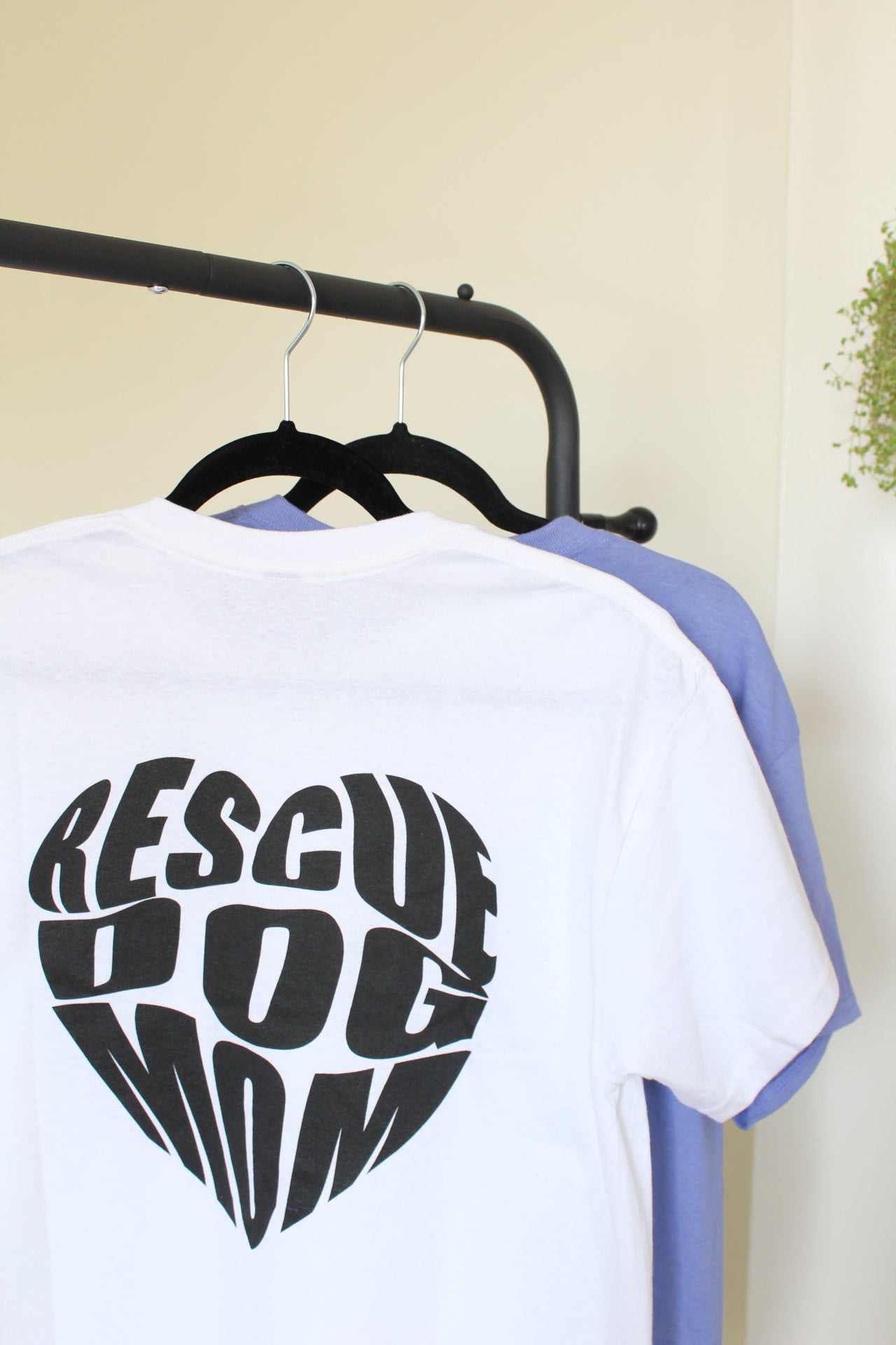 Rescue Dog Mom Tee